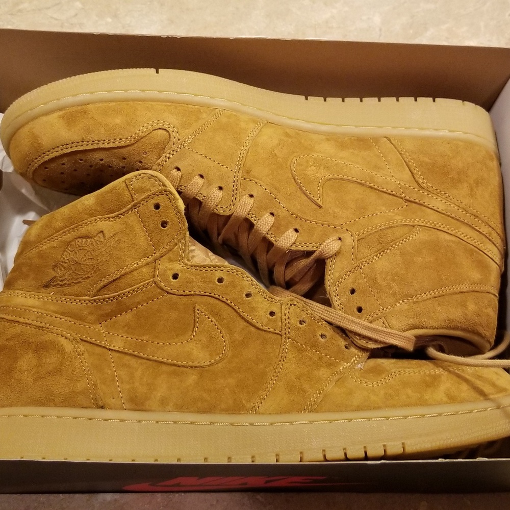 Air Jordan Retro 1 Wheat Harvest